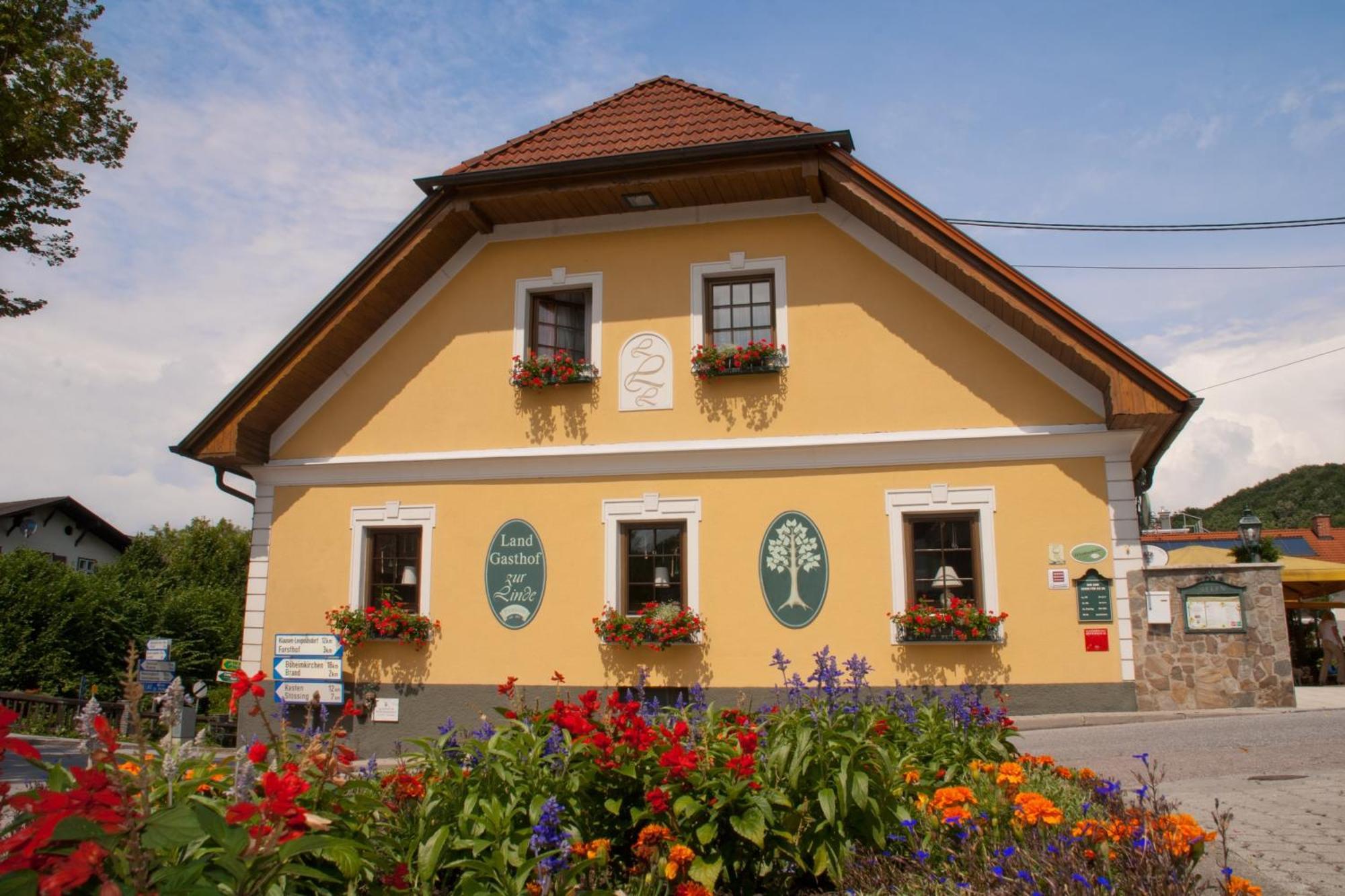 Landgasthof Zur Linde Laaben Exterior foto